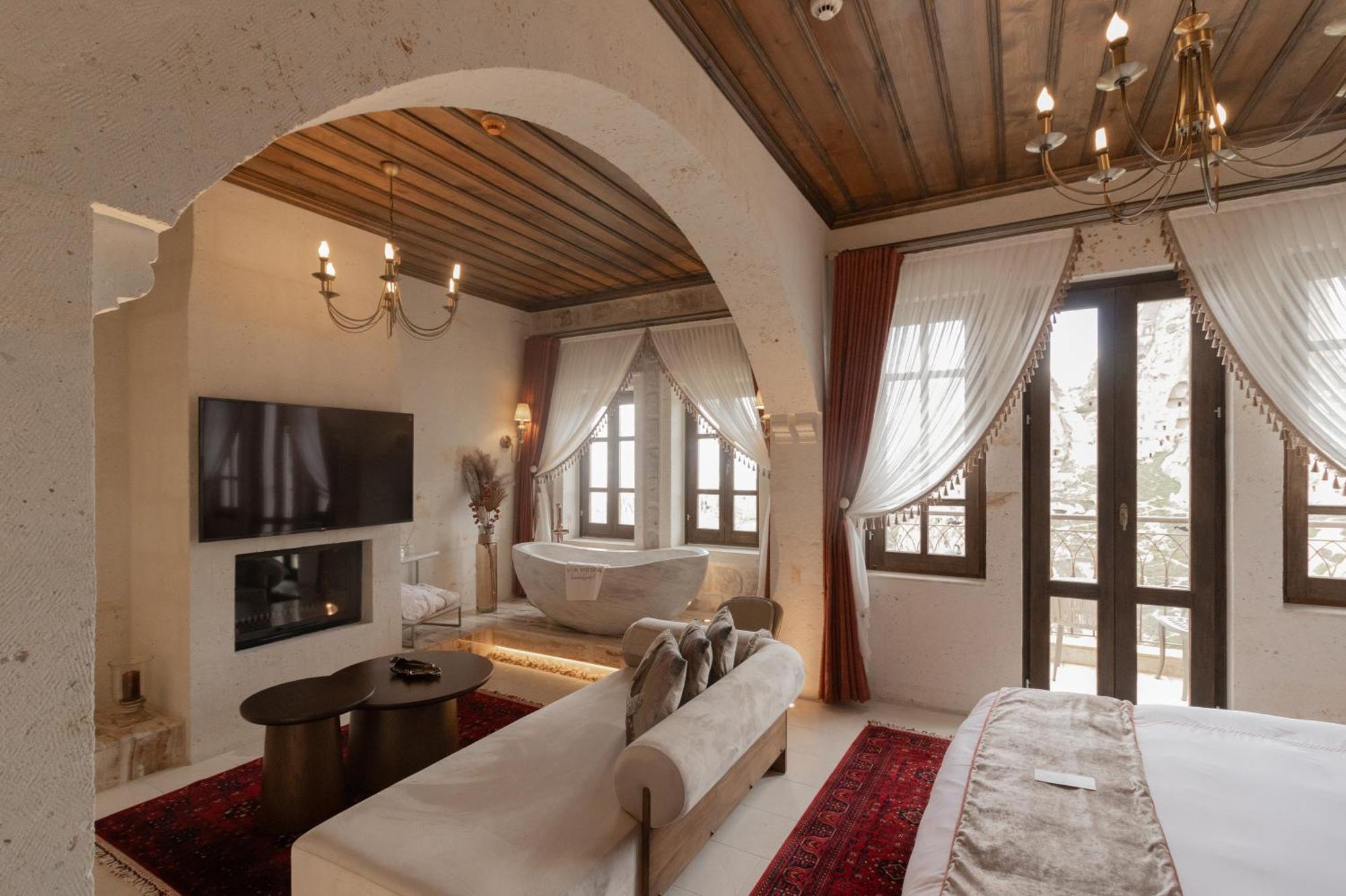 Via Regia Cappadocia Hotel Uchisar Exterior photo