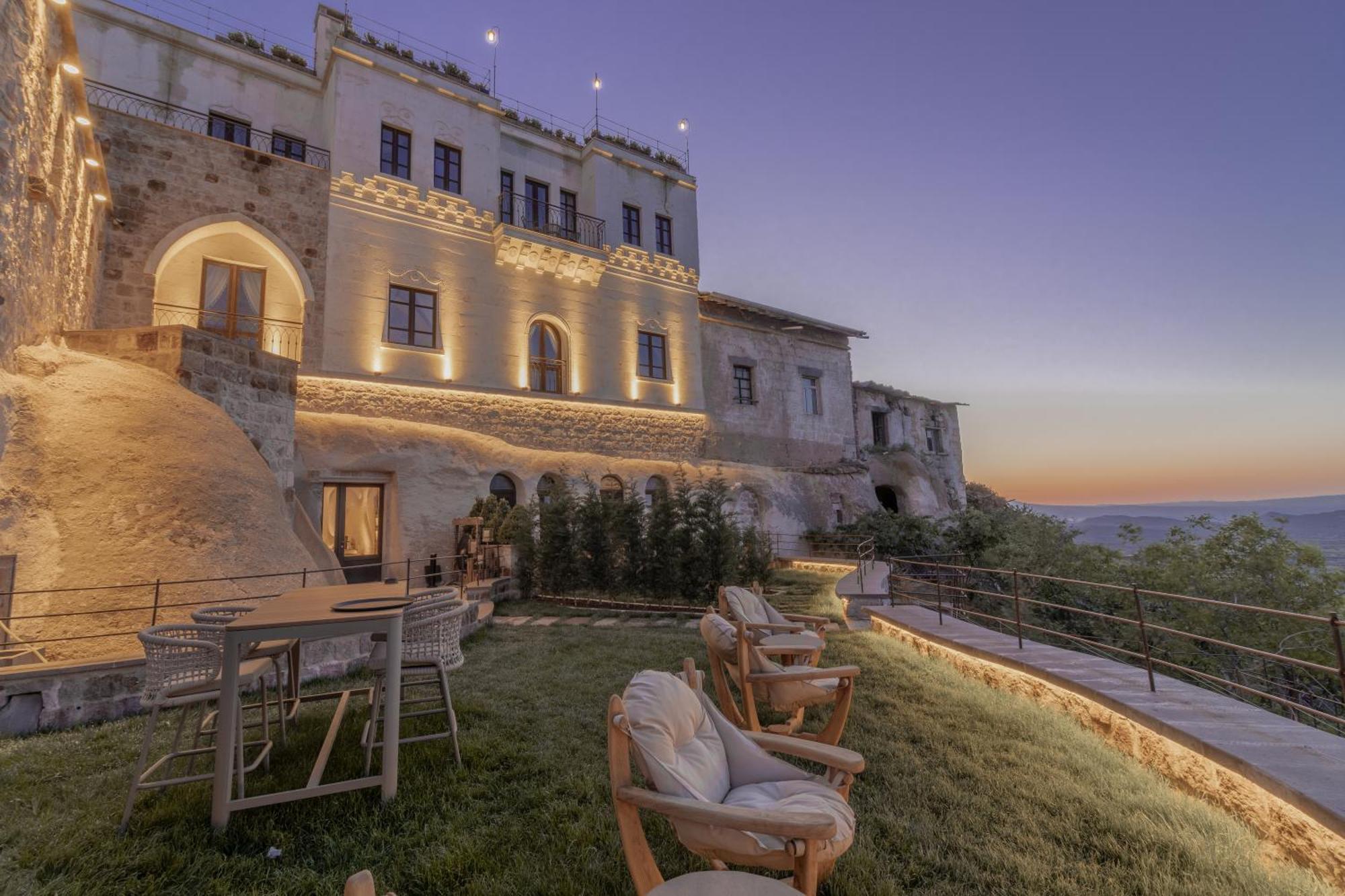 Via Regia Cappadocia Hotel Uchisar Exterior photo